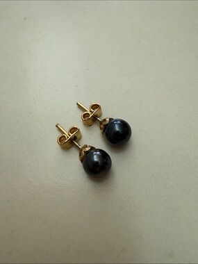 Gold-Tone Stud Earrings with Black Pearl Drops